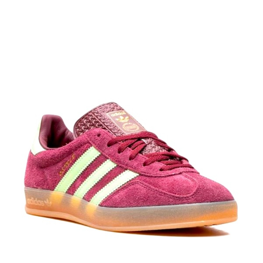 Adidas Originals [8.5] Gazelle Sneakers _ Shadow Red / Semi Spark Green IH7487